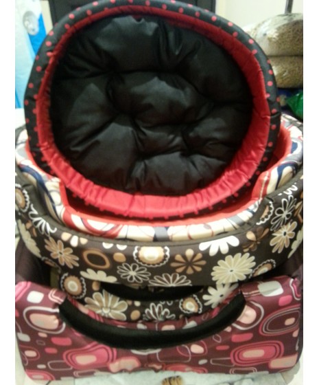 Legowisko do spania. PRODUKT POLSKI. Rozmiar 65x85cm. Wypełnione poduchą.