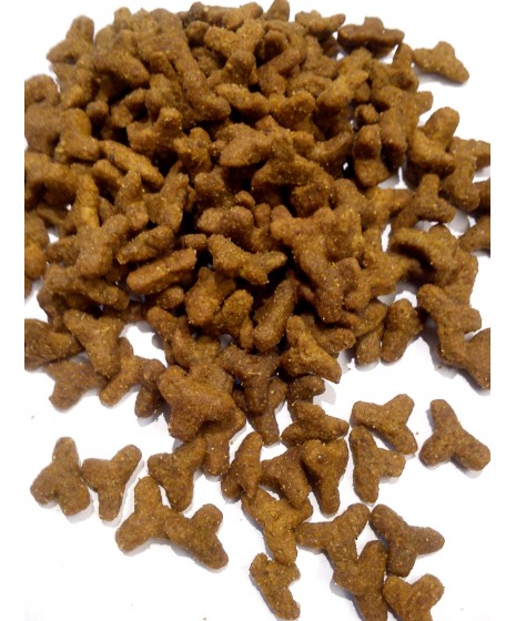 Josera CULINESSE - Karma dla dorosłych kotów z drobiem i łososiem. Dla kotów wybrednych.