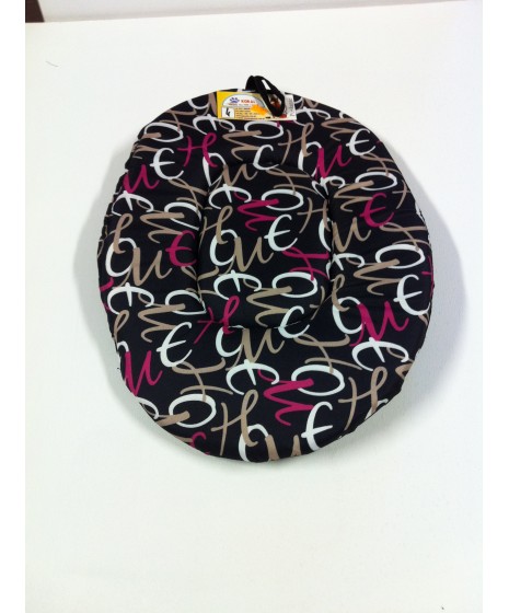 Posłanie wykonane z gąbki obszyte mocnym materiałem. Można również używać jako wkład do legowiska.