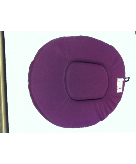 Posłanie wykonane z gąbki obszyte mocnym materiałem. Można również używać jako wkład do legowiska.